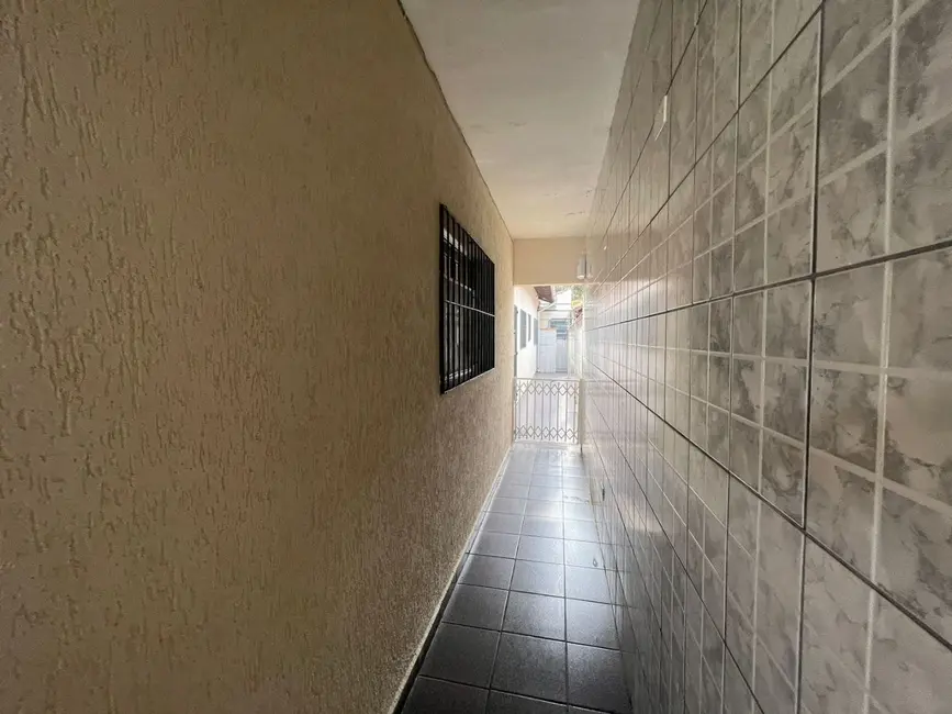 Casa com 3 quartos à venda em Nova Mirim, Praia Grande - SP - imagem 2 Foto 2 de Casa com 3 quartos à venda em Nova Mirim, Praia Grande - SP