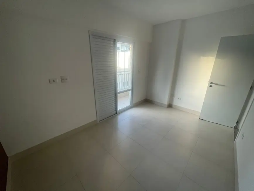 Apartamento com 3 quartos à venda, 123m2 em Aviação, Praia Grande - SP - imagem 5 Foto 5 de Apartamento com 3 quartos à venda, 123m2 em Aviação, Praia Grande - SP