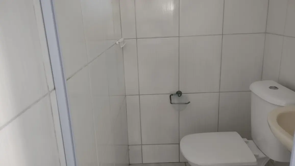 Foto 3 de Casa com 2 quartos à venda, 68m2 em Maracanã, Praia Grande - SP