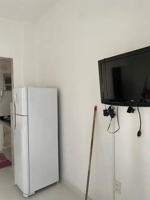 Kitnet com 1 quarto para alugar, 26m2 em Boqueirão, Santos - SP - imagem 4 Foto 4 de Kitnet com 1 quarto para alugar, 26m2 em Boqueirão, Santos - SP