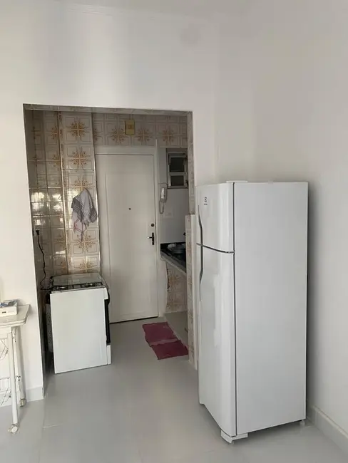 Kitnet com 1 quarto para alugar, 26m2 em Boqueirão, Santos - SP - imagem 5 Foto 5 de Kitnet com 1 quarto para alugar, 26m2 em Boqueirão, Santos - SP