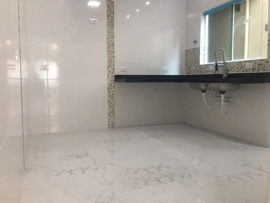 Casa com 3 quartos à venda, 136m2 em Praia Grande - SP - imagem 8 Foto 8 de Casa com 3 quartos à venda, 136m2 em Praia Grande - SP
