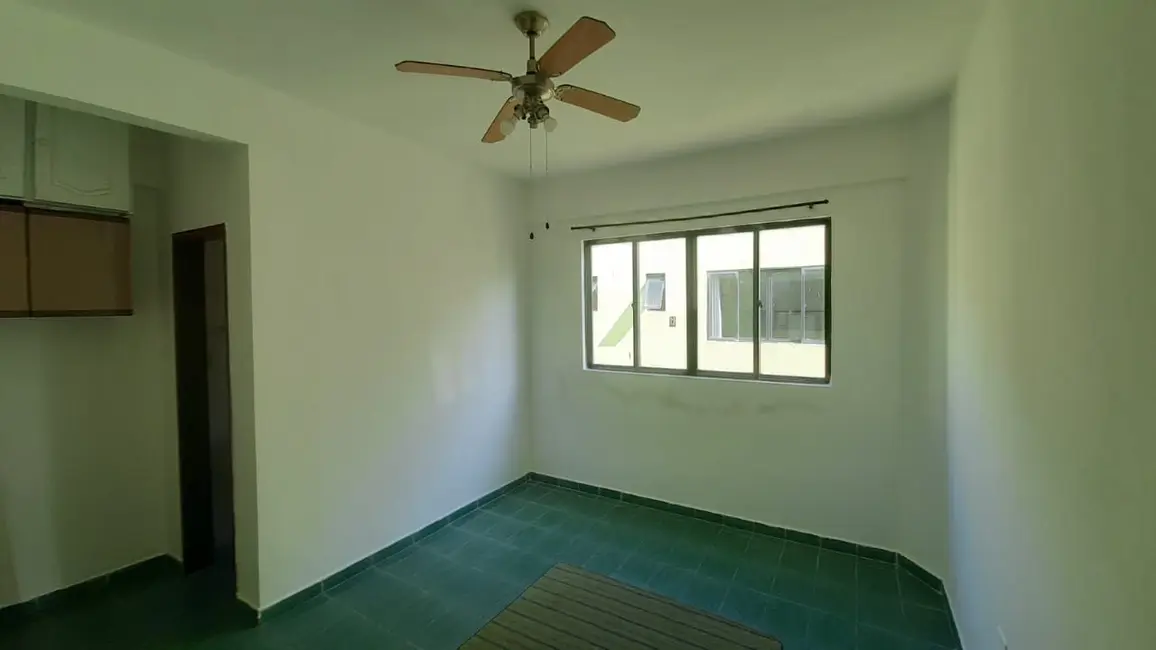 Kitnet à venda, 18m2 em Ocian, Praia Grande - SP - imagem 3 Foto 3 de Kitnet à venda, 18m2 em Ocian, Praia Grande - SP