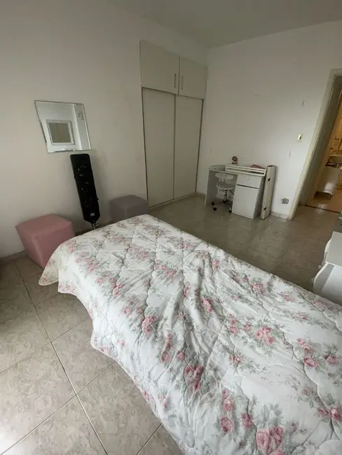 Apartamento com 3 quartos para alugar, 150m2 em José Menino, Santos - SP - imagem 9 Foto 9 de Apartamento com 3 quartos para alugar, 150m2 em José Menino, Santos - SP
