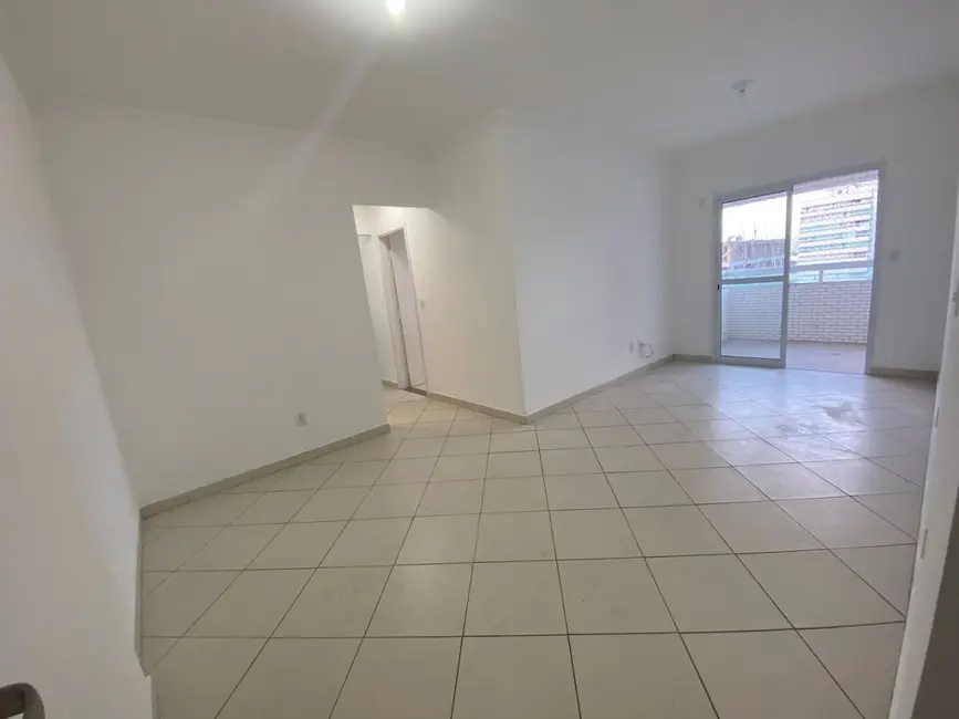 Apartamento com 2 quartos para alugar, 74m2 em Praia Grande - SP - imagem 1 Foto 1 de Apartamento com 2 quartos para alugar, 74m2 em Praia Grande - SP