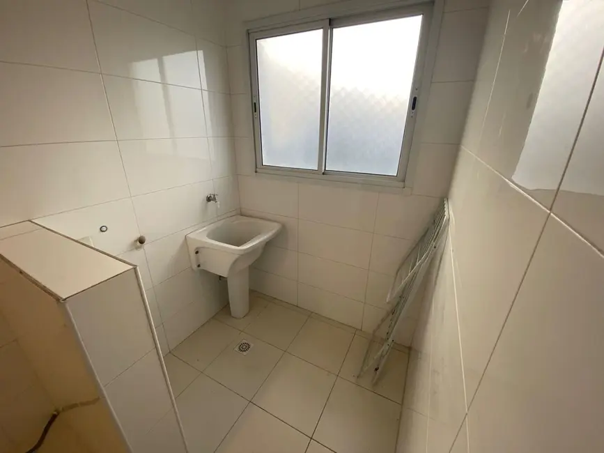Apartamento com 2 quartos para alugar, 74m2 em Praia Grande - SP - imagem 4 Foto 4 de Apartamento com 2 quartos para alugar, 74m2 em Praia Grande - SP