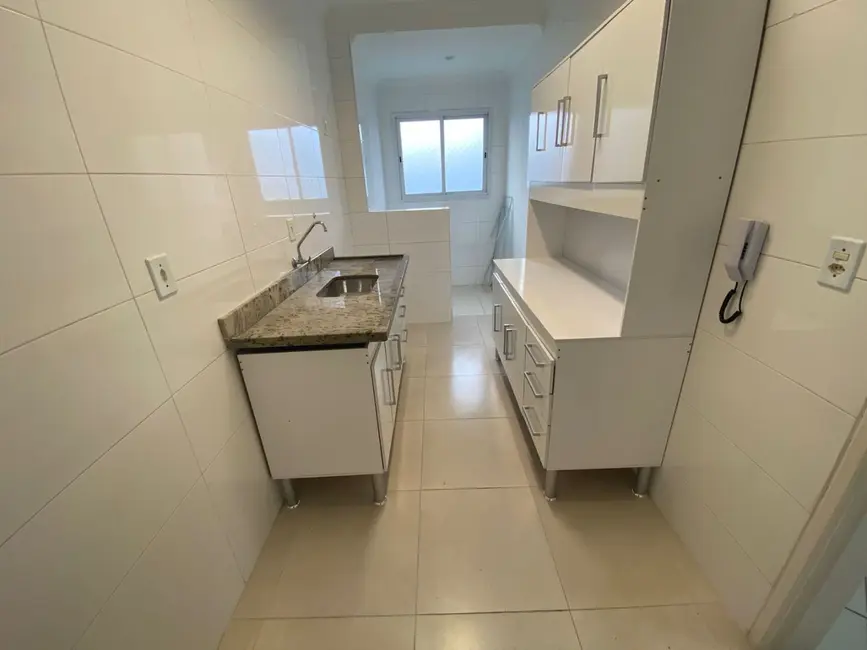 Apartamento com 2 quartos para alugar, 74m2 em Praia Grande - SP - imagem 6 Foto 6 de Apartamento com 2 quartos para alugar, 74m2 em Praia Grande - SP