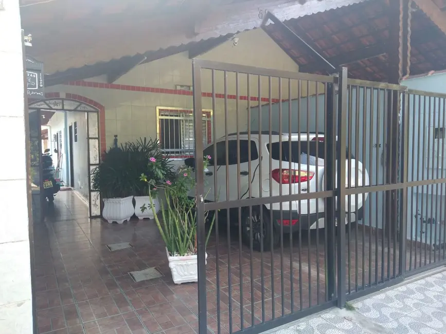 Casa com 3 quartos para alugar, 125m2 em Sítio do Campo, Praia Grande - SP - imagem 1 Foto 1 de Casa com 3 quartos para alugar, 125m2 em Sítio do Campo, Praia Grande - SP