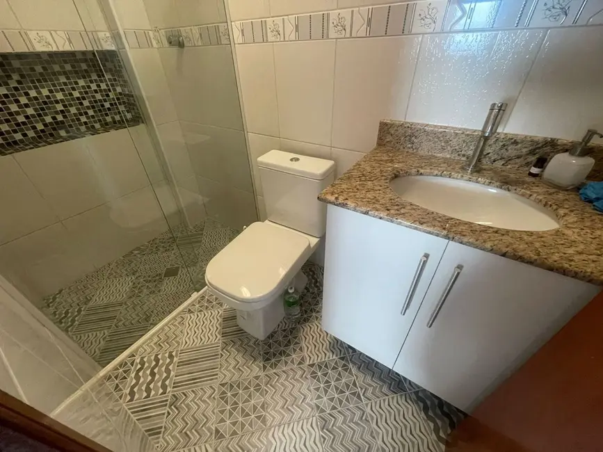 Apartamento com 2 quartos à venda, 70m2 em Praia Grande - SP - imagem 3 Foto 3 de Apartamento com 2 quartos à venda, 70m2 em Praia Grande - SP
