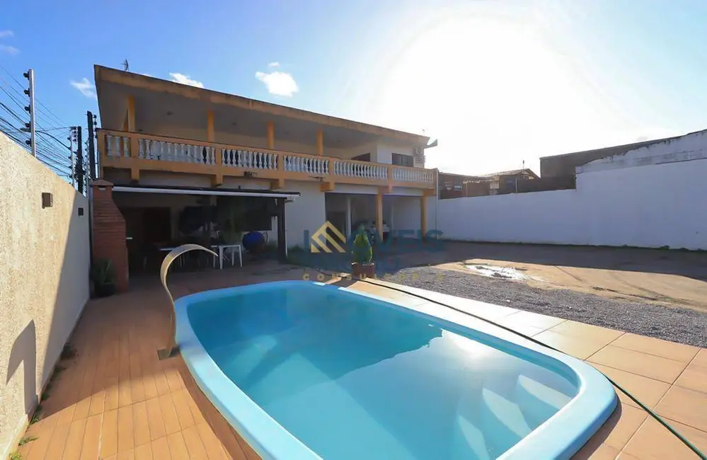 Casa com 3 quartos para alugar, 300m2 em Santos Dumont, Maceio - AL - imagem 7 Foto 7 de Casa com 3 quartos para alugar, 300m2 em Santos Dumont, Maceio - AL