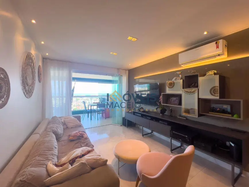 Apartamento com 3 quartos à venda, 139m2 em Farol, Maceio - AL - imagem 1 Foto 1 de Apartamento com 3 quartos à venda, 139m2 em Farol, Maceio - AL