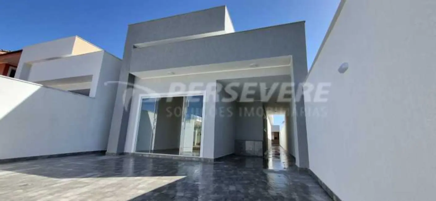 Foto 2 de Casa com 3 quartos à venda, 134m2 em Marica - RJ