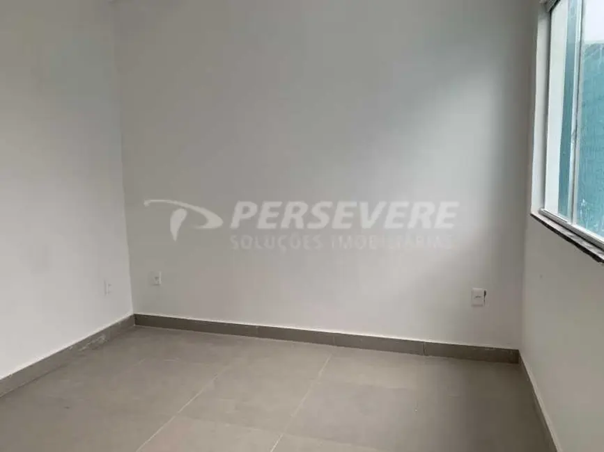 Foto 6 de Casa com 2 quartos à venda em Marica - RJ