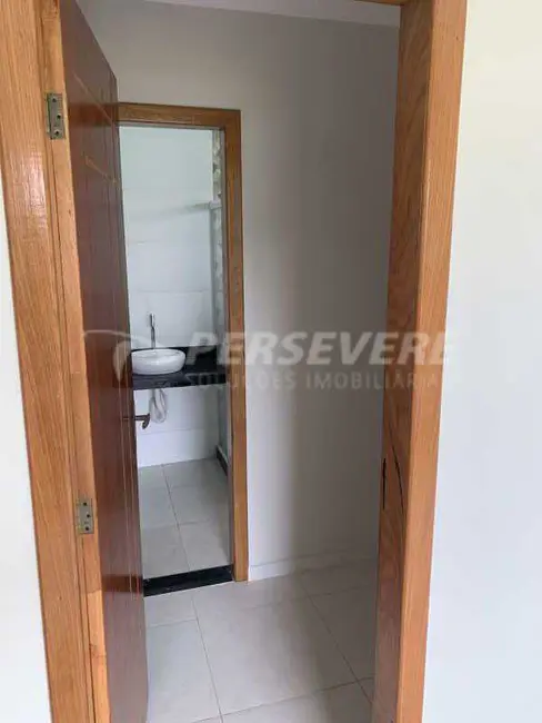 Foto 8 de Casa com 3 quartos à venda em Marica - RJ