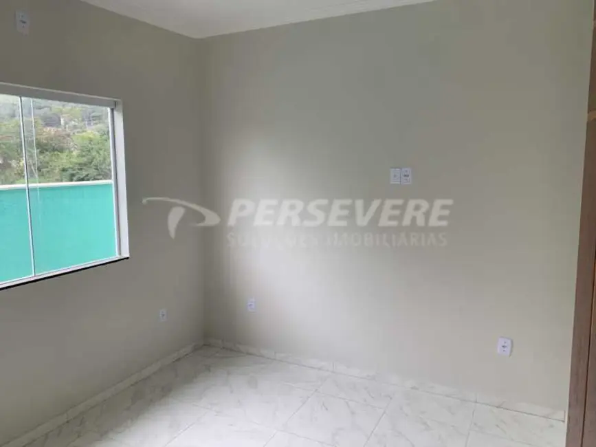 Foto 3 de Casa com 3 quartos à venda em Marica - RJ