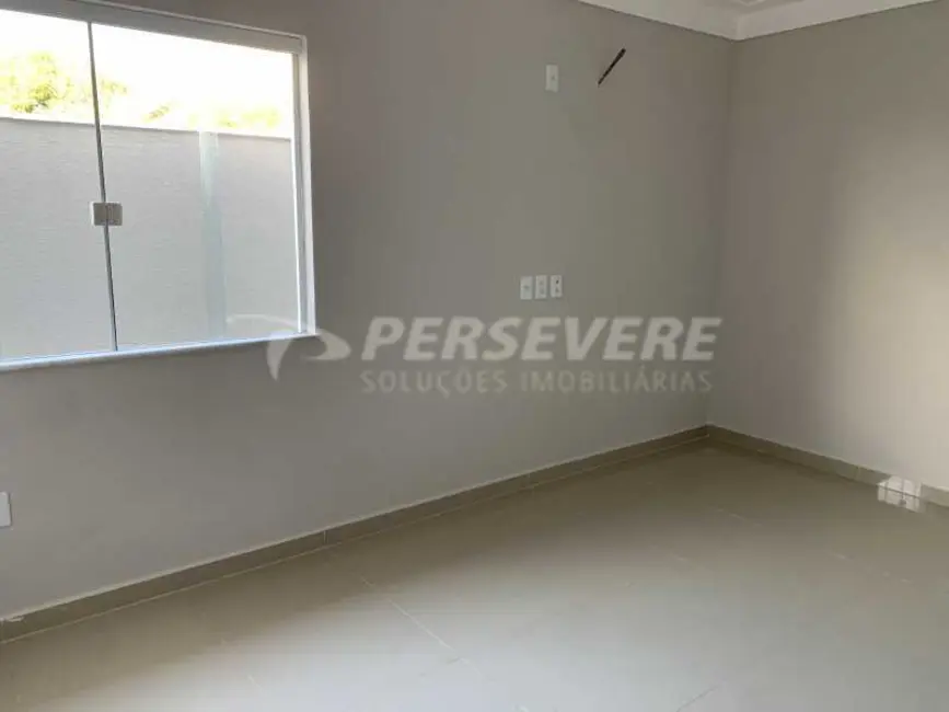 Foto 5 de Casa com 3 quartos à venda, 110m2 em Marica - RJ