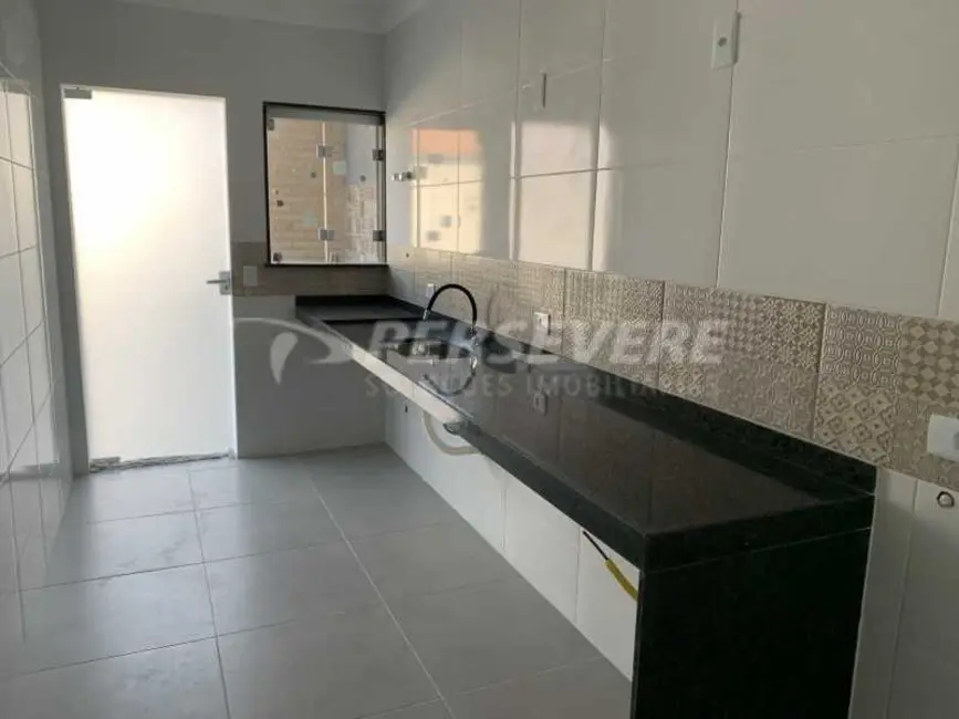 Foto 7 de Casa com 3 quartos à venda, 110m2 em Marica - RJ