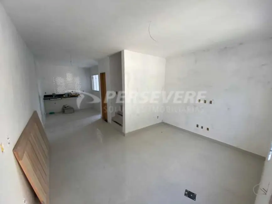 Foto 6 de Casa com 2 quartos à venda, 73m2 em Marica - RJ