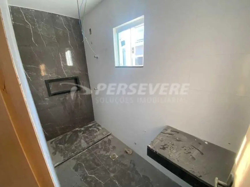 Foto 9 de Casa com 2 quartos à venda, 73m2 em Marica - RJ