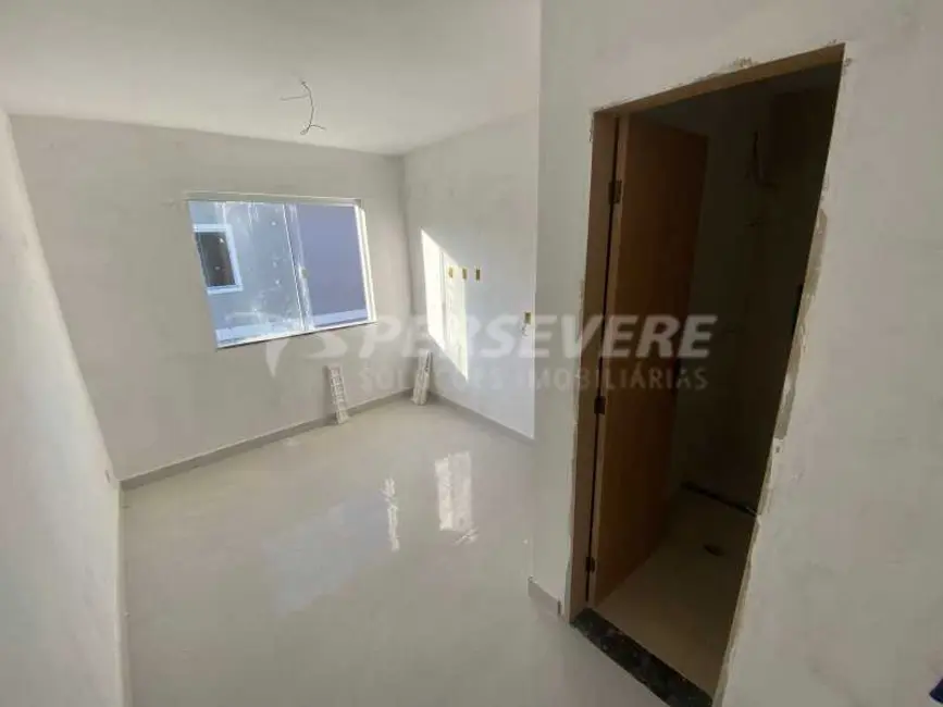Foto 5 de Casa com 2 quartos à venda, 73m2 em Marica - RJ