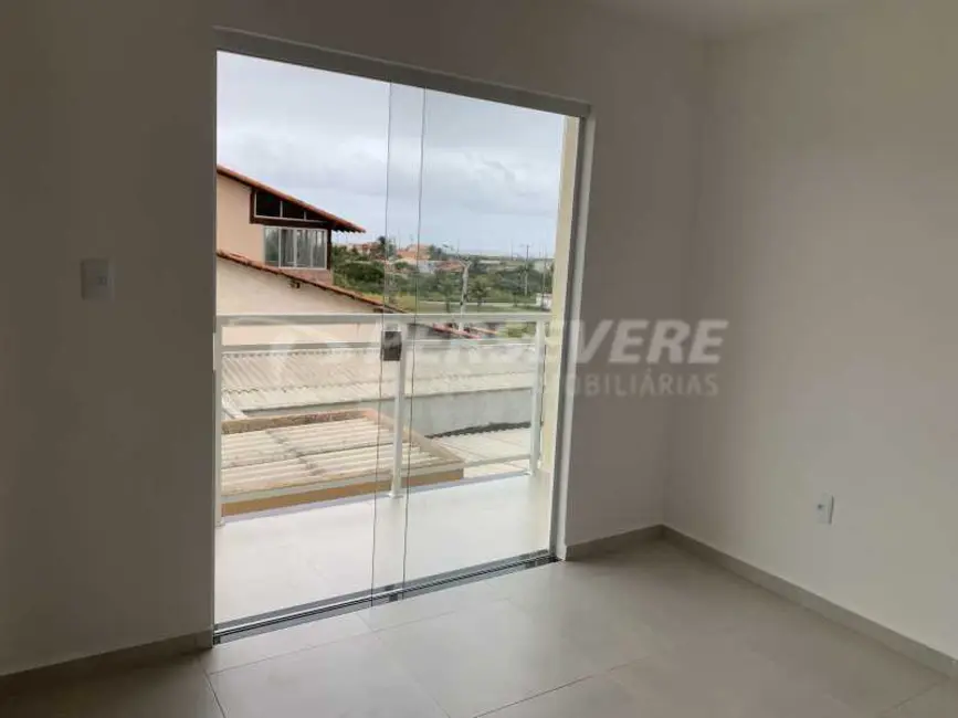 Foto 8 de Casa com 4 quartos à venda em Marica - RJ