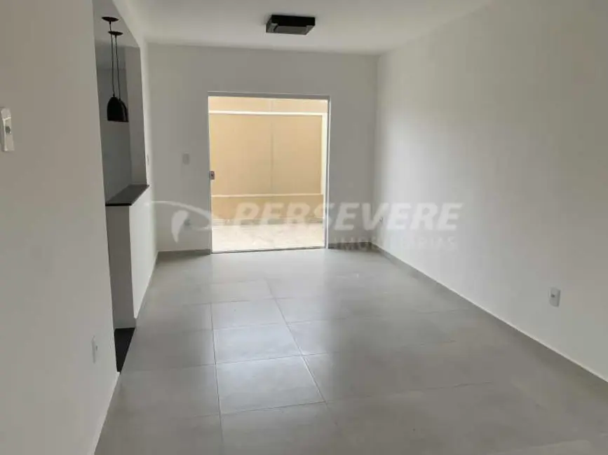 Foto 2 de Casa com 4 quartos à venda em Marica - RJ