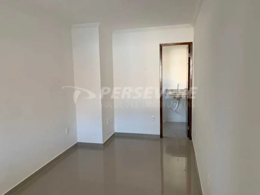 Foto 4 de Casa com 3 quartos à venda em Marica - RJ