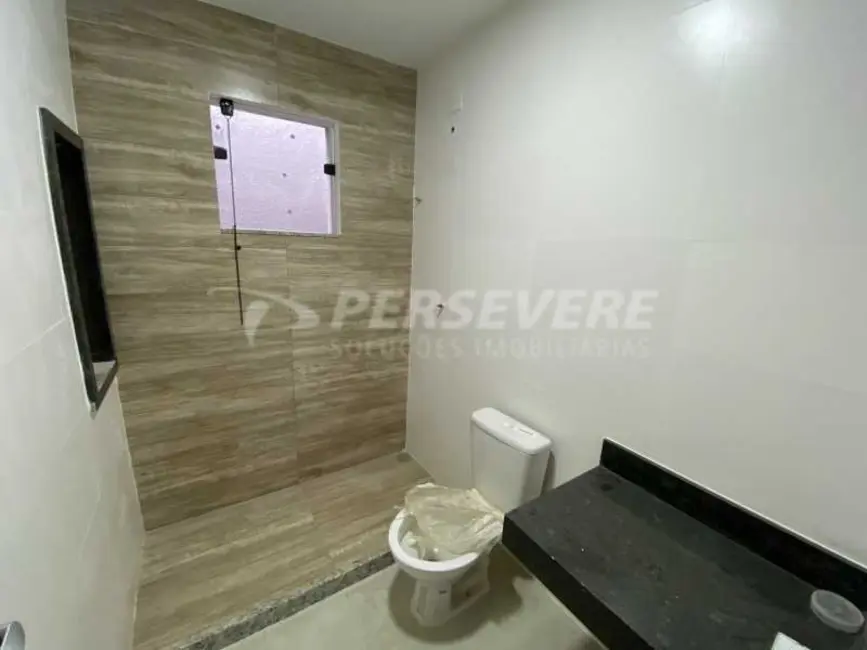 Foto 4 de Casa com 3 quartos à venda, 98m2 em Marica - RJ