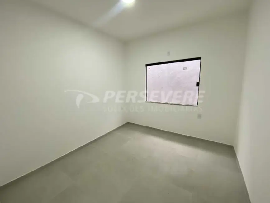 Foto 6 de Casa com 3 quartos à venda, 98m2 em Marica - RJ