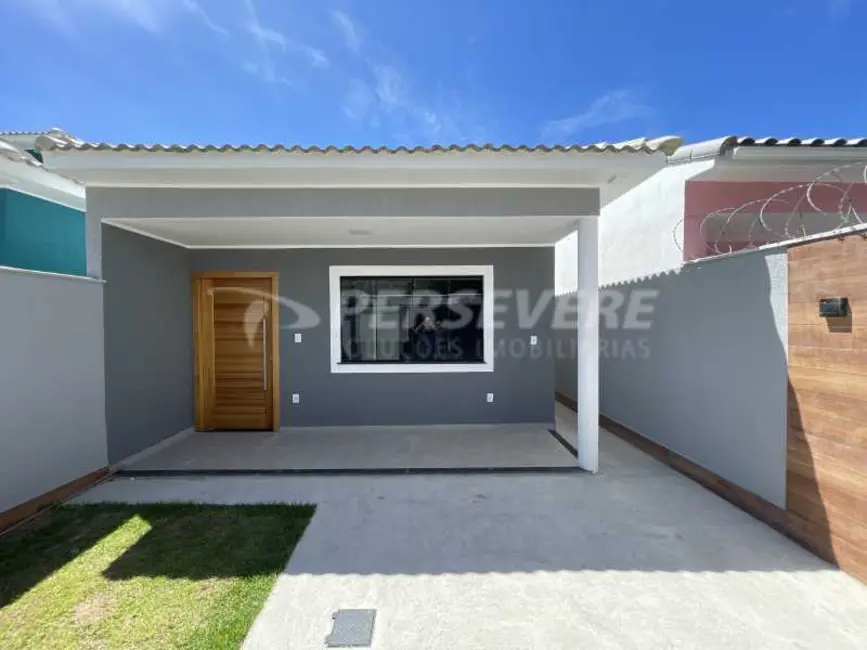 Foto 2 de Casa com 2 quartos à venda, 161m2 em Marica - RJ