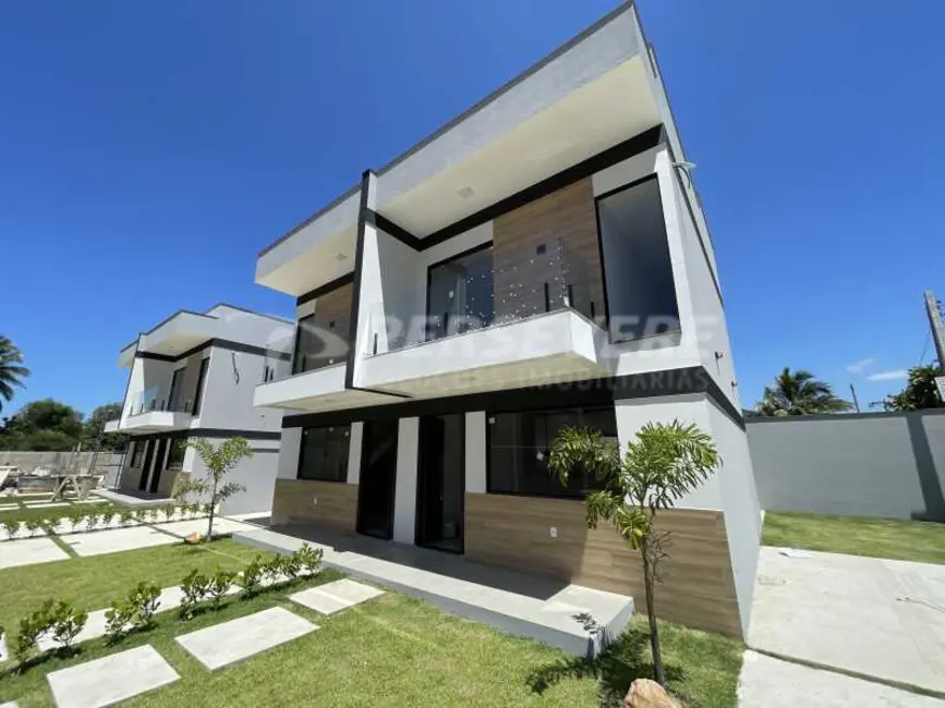 Foto 1 de Casa com 2 quartos à venda, 79m2 em Marica - RJ