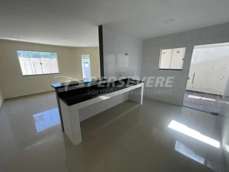 Foto 6 de Casa com 3 quartos à venda, 94m2 em Marica - RJ