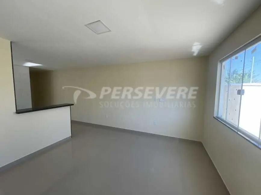 Foto 3 de Casa com 3 quartos à venda, 94m2 em Marica - RJ