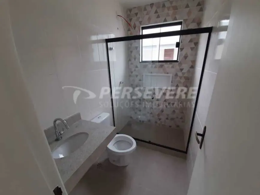 Foto 9 de Casa com 3 quartos à venda, 120m2 em Marica - RJ