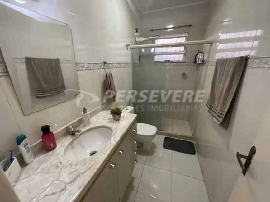 Casa com 2 quartos à venda em Marica - RJ - imagem 9 Foto 9 de Casa com 2 quartos à venda em Marica - RJ