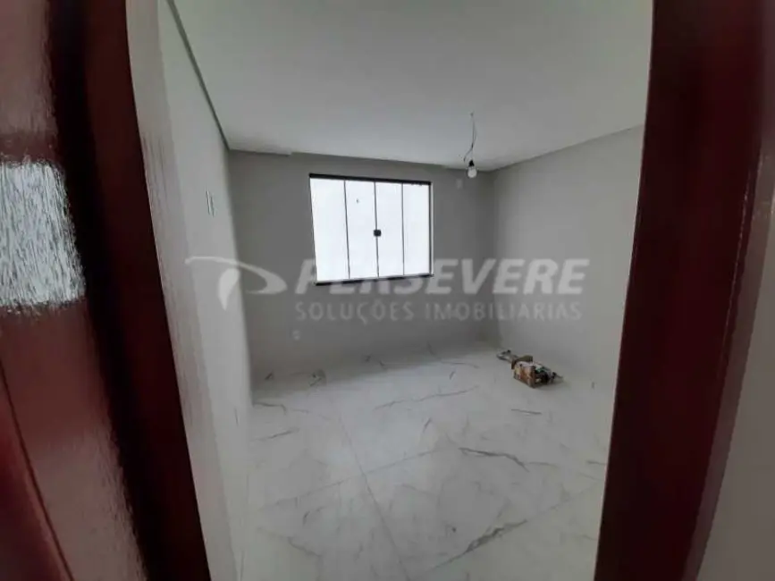 Foto 9 de Casa com 3 quartos à venda, 117m2 em Marica - RJ