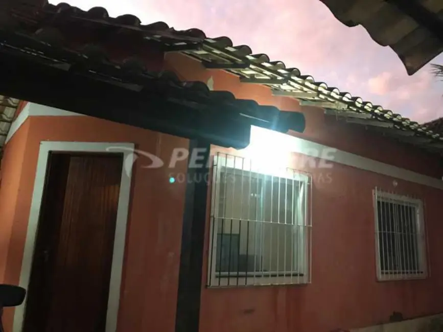 Foto 1 de Casa com 2 quartos à venda, 72m2 em Marica - RJ