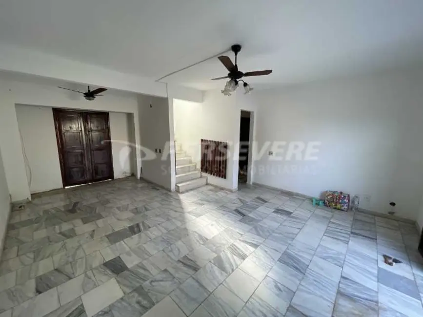 Foto 3 de Casa de Condomínio com 3 quartos à venda em Marica - RJ