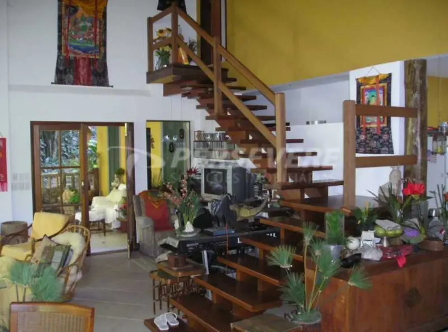 Foto 7 de Casa com 5 quartos à venda, 270m2 em Niteroi - RJ