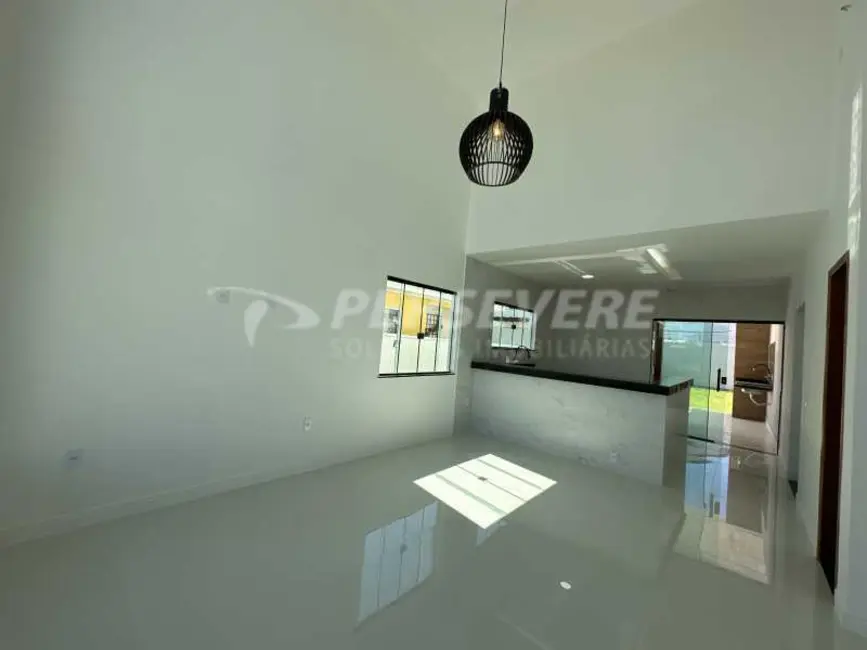 Foto 5 de Casa de Condomínio com 3 quartos à venda, 150m2 em Marica - RJ