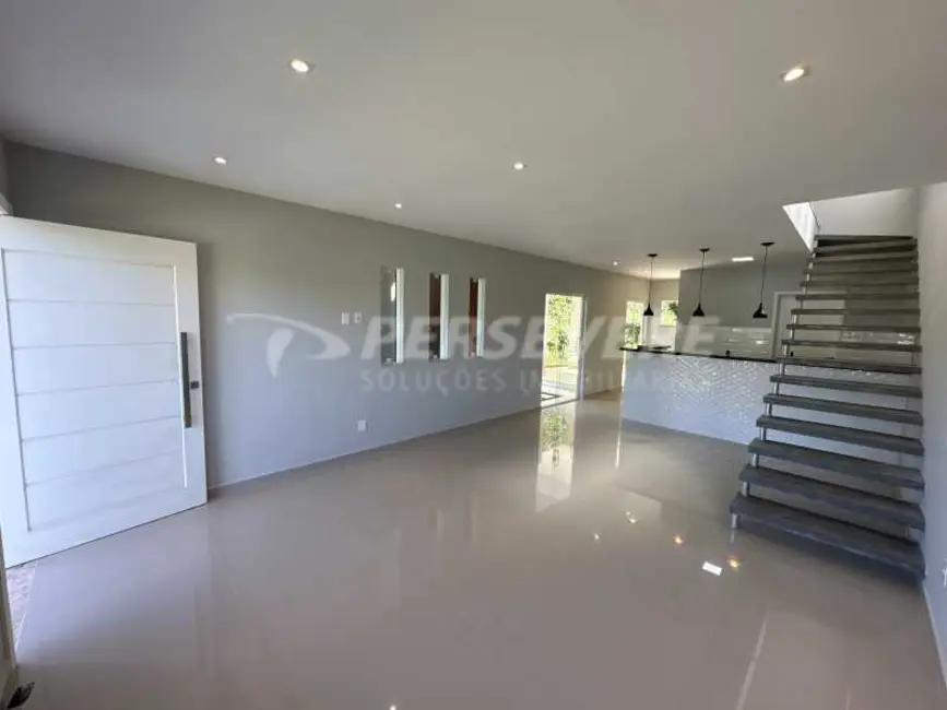 Foto 5 de Casa de Condomínio com 3 quartos à venda, 164m2 em Marica - RJ