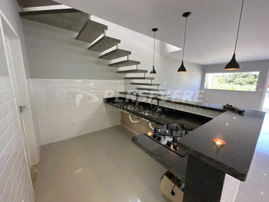 Foto 6 de Casa de Condomínio com 3 quartos à venda, 164m2 em Marica - RJ