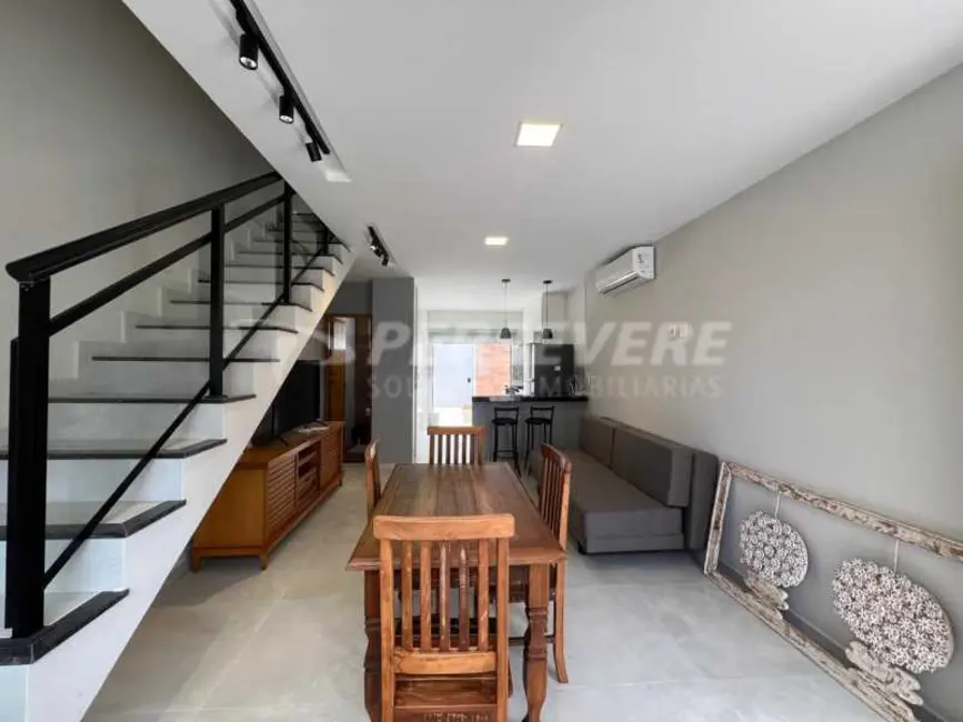 Casa com 2 quartos à venda, 88m2 em Marica - RJ - imagem 3 Foto 3 de Casa com 2 quartos à venda, 88m2 em Marica - RJ