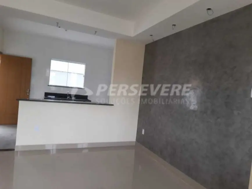 Foto 4 de Casa com 2 quartos à venda em Marica - RJ