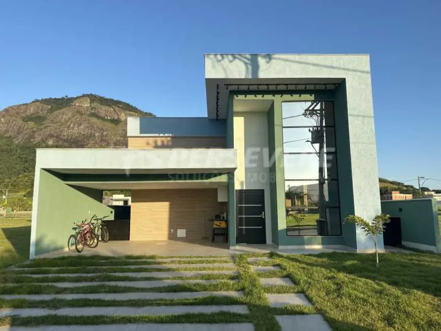 Foto 2 de Casa de Condomínio com 3 quartos à venda, 168m2 em Marica - RJ