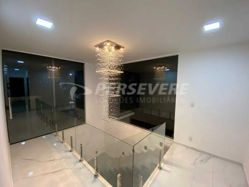 Casa de Condomínio com 5 quartos à venda, 272m2 em Marica - RJ - imagem 8 Foto 8 de Casa de Condomínio com 5 quartos à venda, 272m2 em Marica - RJ