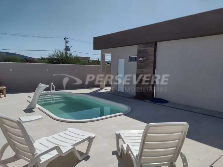 Foto 7 de Casa de Condomínio com 3 quartos à venda em Marica - RJ