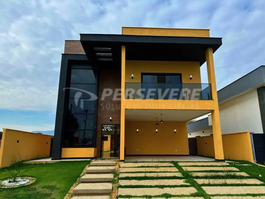 Foto 1 de Casa de Condomínio com 4 quartos à venda, 264m2 em Marica - RJ