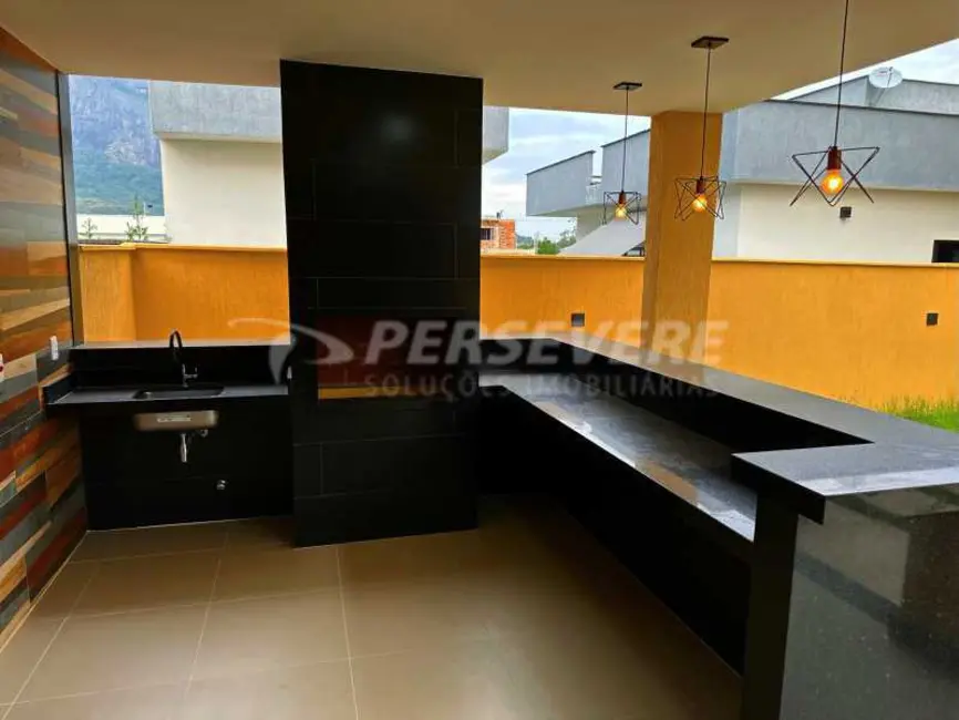 Foto 5 de Casa de Condomínio com 4 quartos à venda, 264m2 em Marica - RJ