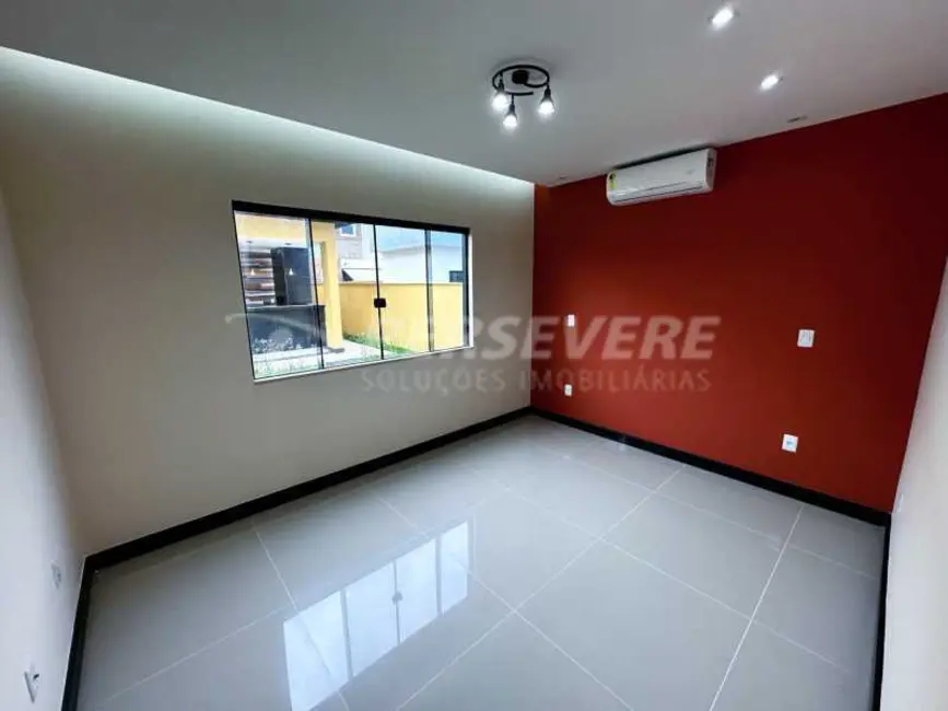 Foto 7 de Casa de Condomínio com 4 quartos à venda, 264m2 em Marica - RJ